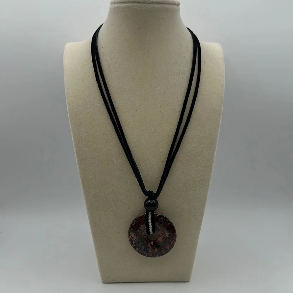 Mexican Crazy Lace Agate Donut Pendant on Genuine Leather
